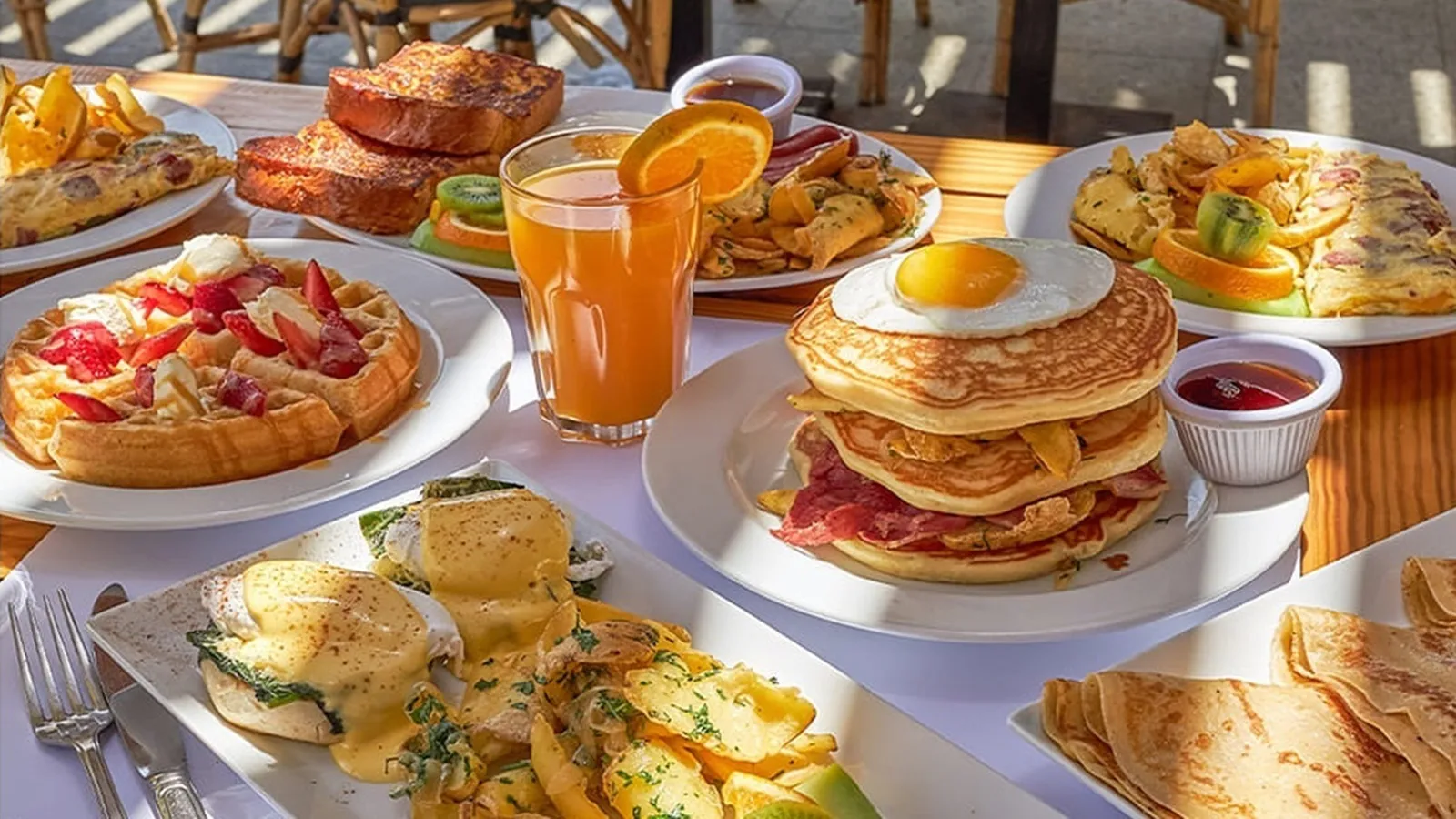 أشهى الأطباق المحلية التي يجب تذوقها في كل دولة أوروبية (دليل لعشاق المذاق العالمي)